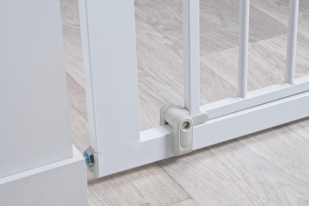 Safety 1st SecureTech Metal Gate - Image 4