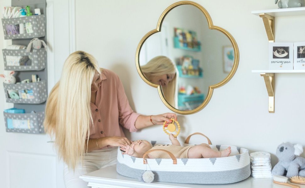 vesta baby organizer and changing basket